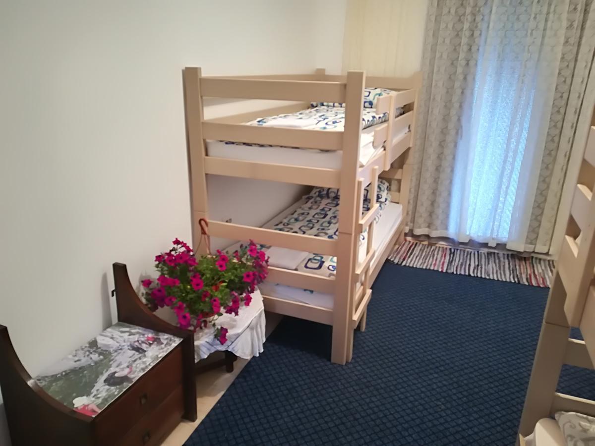 Privatni Smjestaj "Mratinje" Hostal Plužine Exterior foto